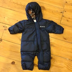 Columbia 0-3 month snowsuit, *like new*